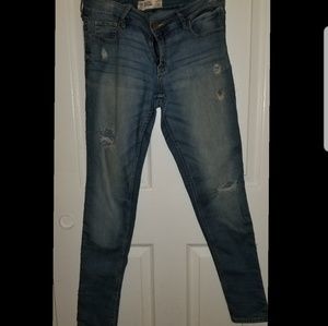 Curvy Classic Stretch High-Rise Super Skinny